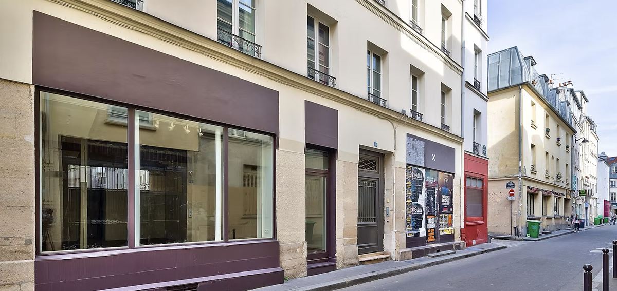 Réhabilitation local commercial Paris 11e - Avant après travaux Roshe Invests